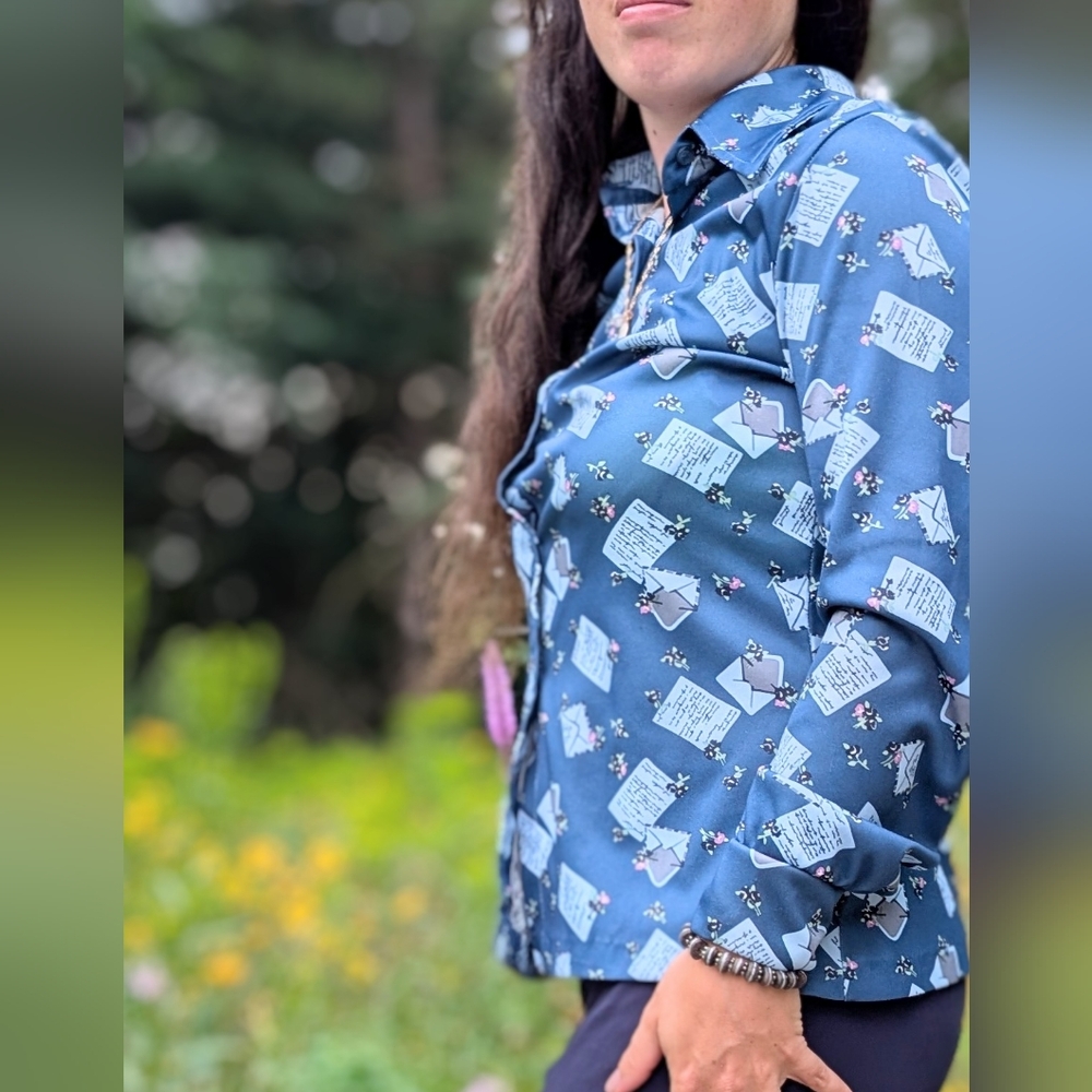 Jack Winters Patterned Blue Blouse Size Small